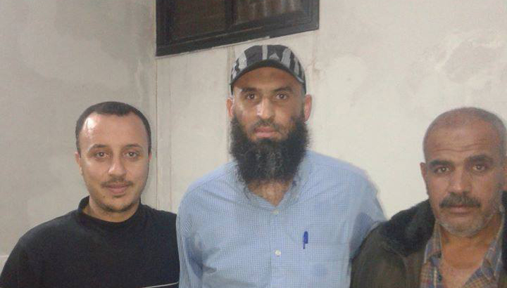 إحميدان بربخ في الوسط