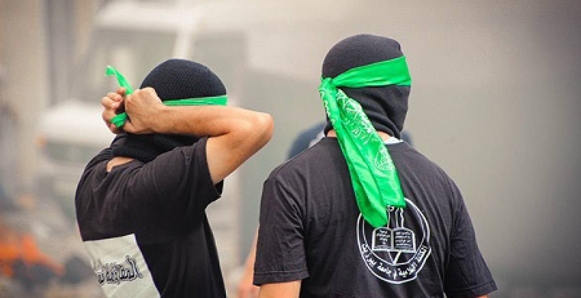 حماس بدأت بالحجر ولن تنتهي بالصاروخ