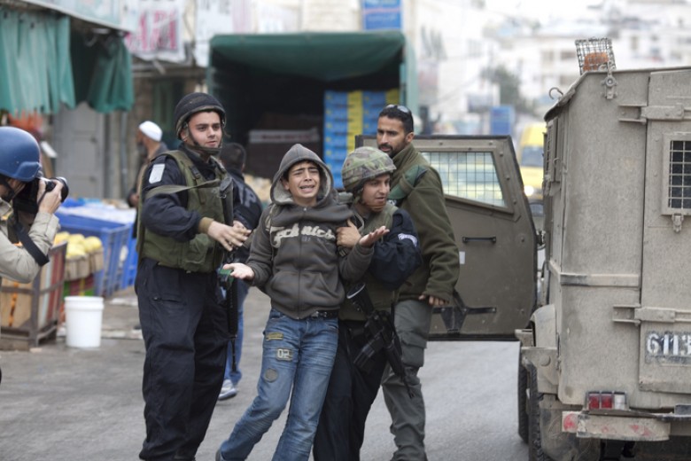 الاحتلال يجدد إبعاد طفلين قاصرين عن القدس