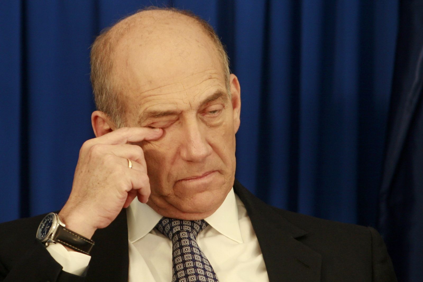 رئيس الحكومة "الاسرائيلية" السابق ايهود أولمرت