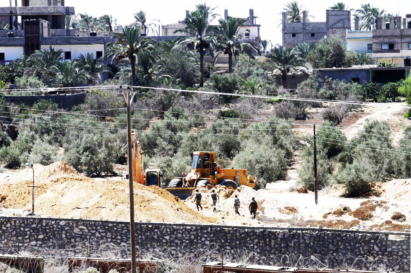 قوات من الجيش المصري (الأرشيف)