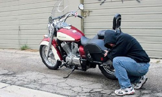 سرقة الدراجات النارية (أرشيف)