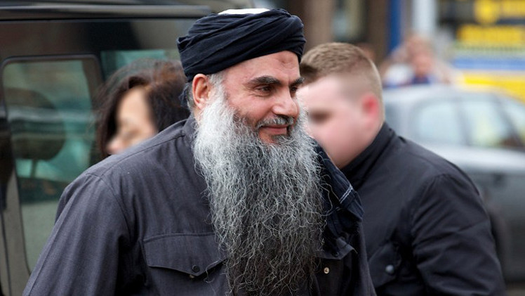  القيادي في التيار السلفي الأردني عمر محمود عثمان