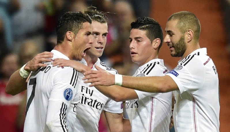 فريق ريال مدريد متصدر الدوري الإسباني