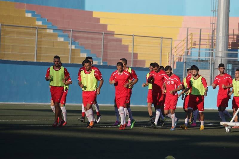 جانب من تدريبات الوطني