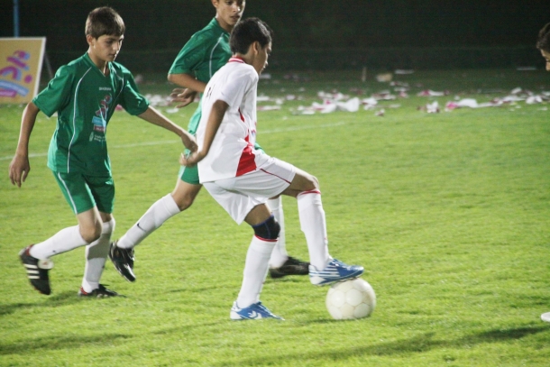 إحدى مباريات الأسبوع الأول