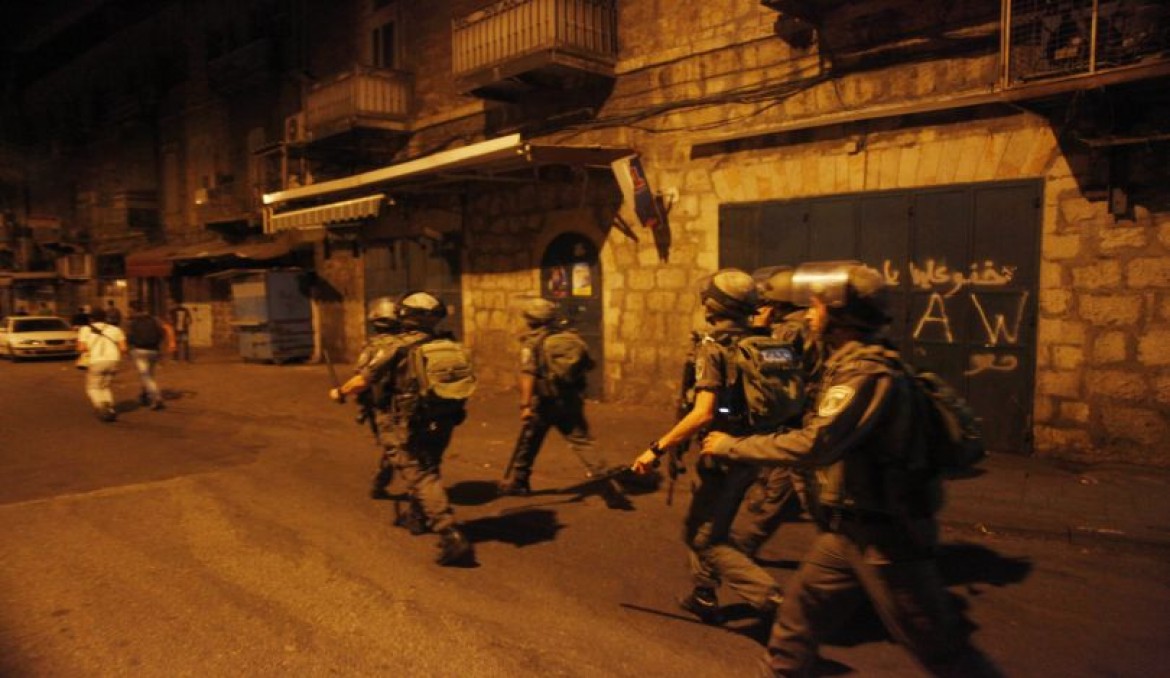 مداهمات واعتقالات في الضفة والقدس