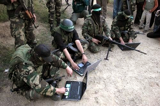 "القسام" يخترق الاتصالات الإسرائيلية