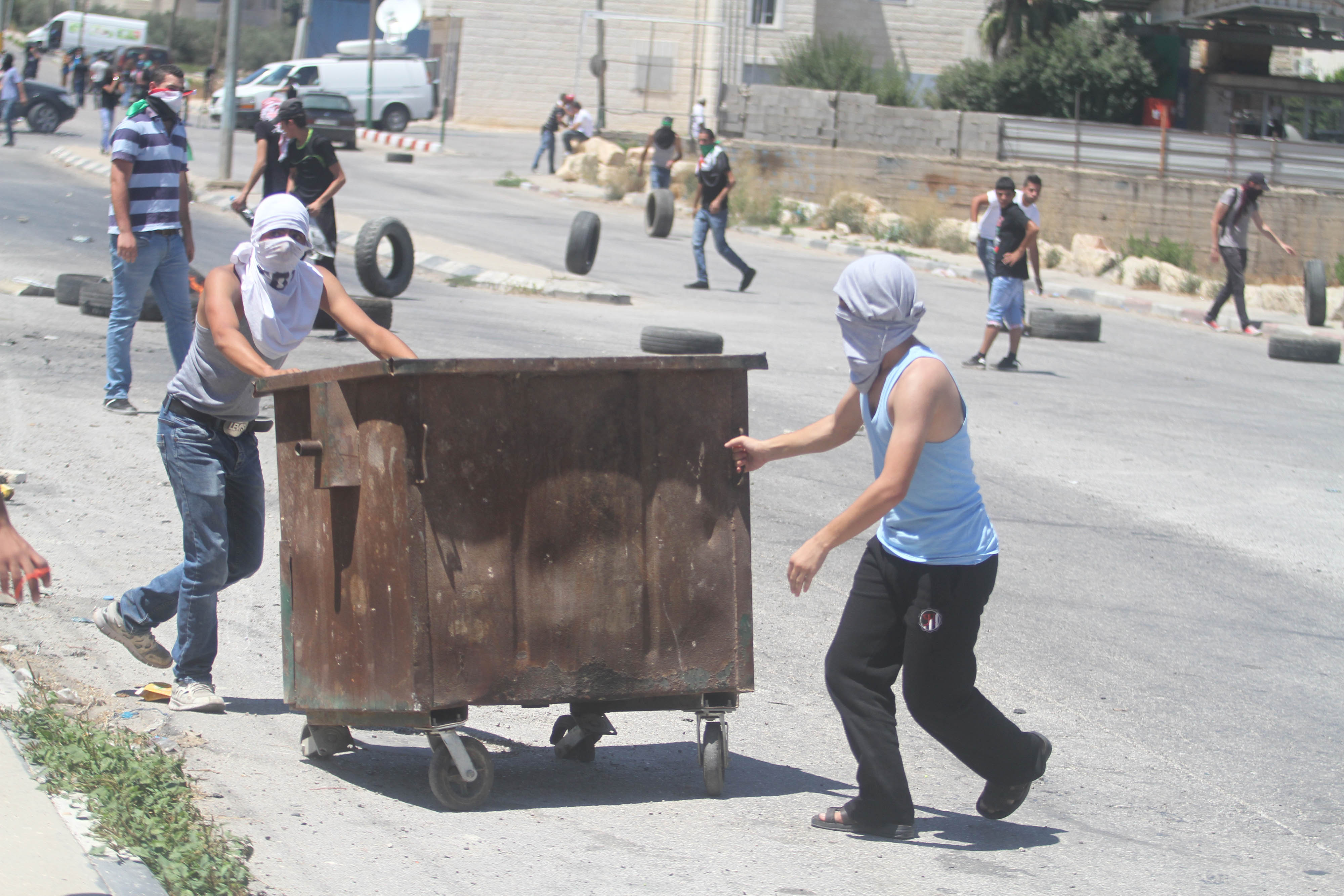 مواجهات مع الاحتلال (أرشيف)