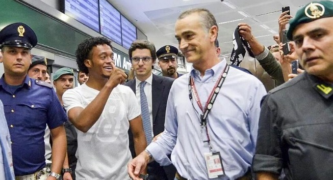 جماهير يوفنتوس تستقبل كوادرادو