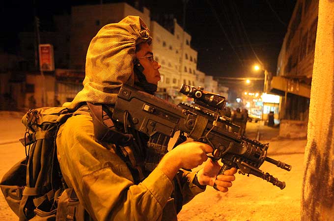 اثنان منهم معتقلان منذ أكثر من عامين