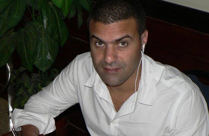 رسام الكاريكاتور المغربي خالد كدار