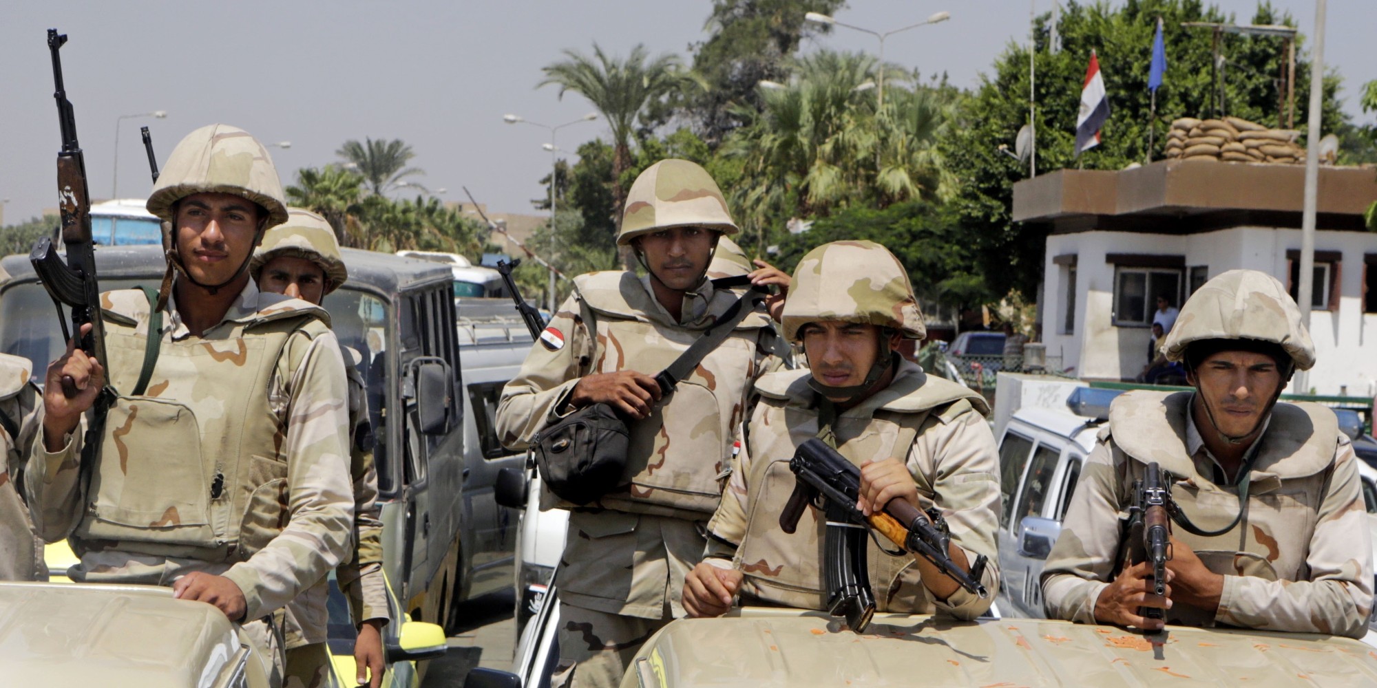 قوات من الجيش المصري (الأرشيف)