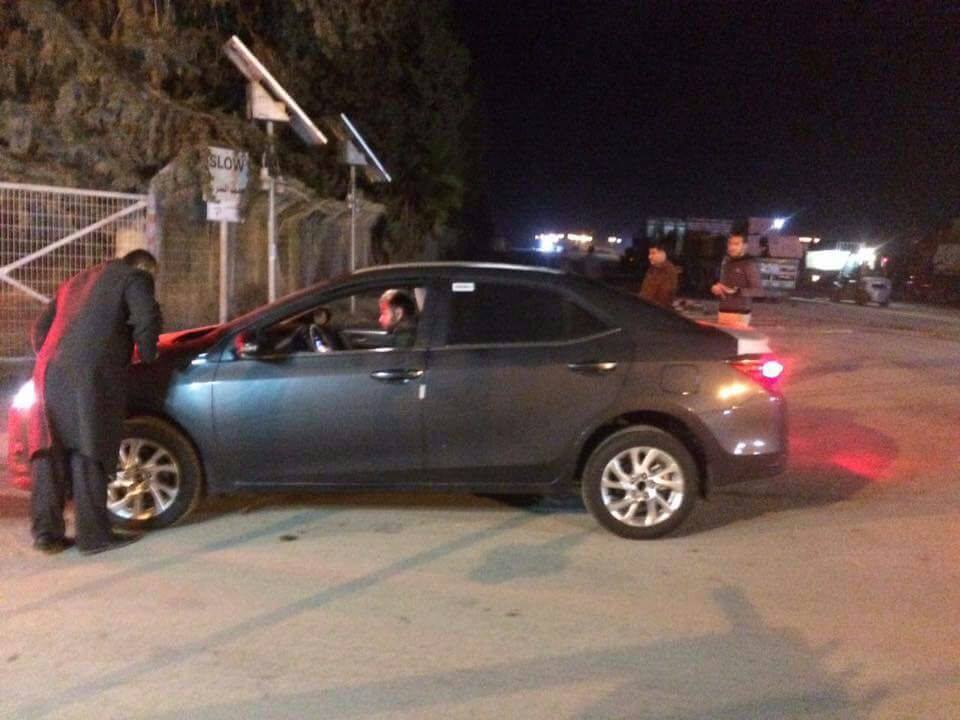 صورة السيارات التي جرى ادخالها عبر معبر رفح 