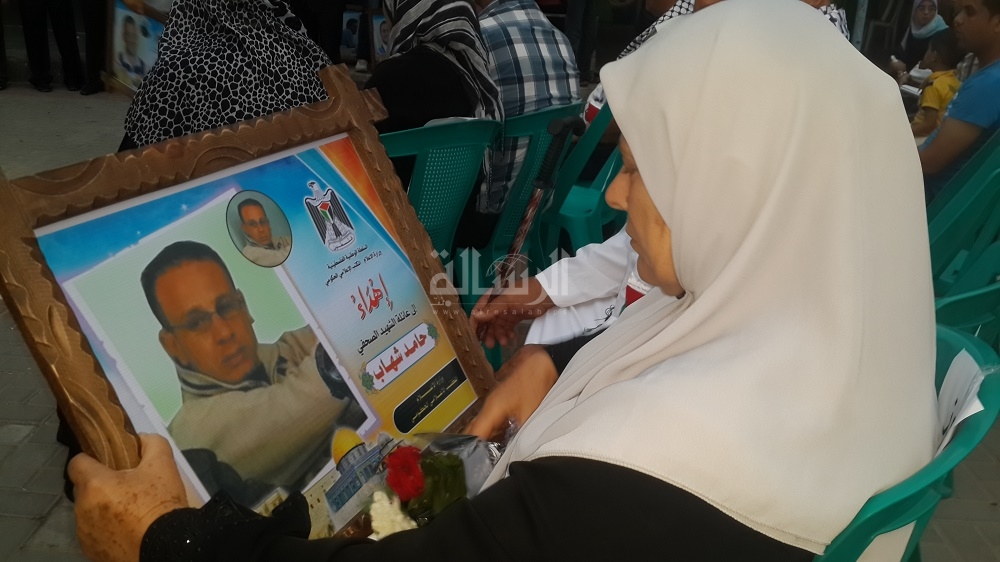 أم الشهيد حامد شهاب