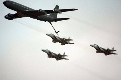 صورة من الارشيف