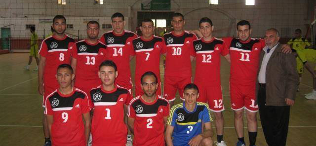 الشهيد عبد الناصر العجوري صاحب القميص رقم 11