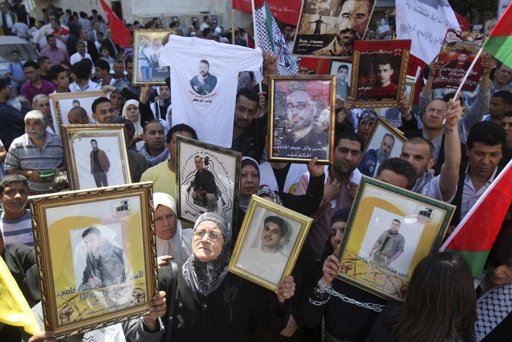 تضامن مع الاسرى (أرشيف)