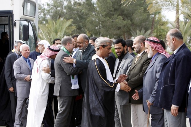 وفد يصل غزة (أرشيف)