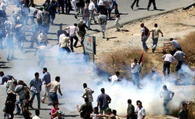 صورة من ( الأرشيف )