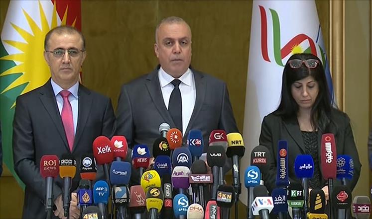 المفوضية العليا لدى إعلانها نتائج استفتاء كردستان العراق (الجزيرة-أرشيف)