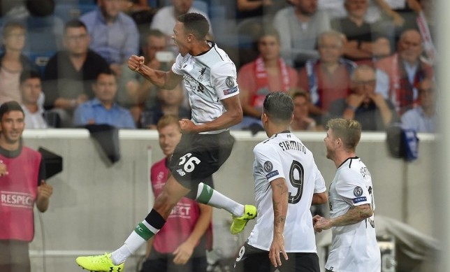 فرحة لاعبي ليفربول بالفوز