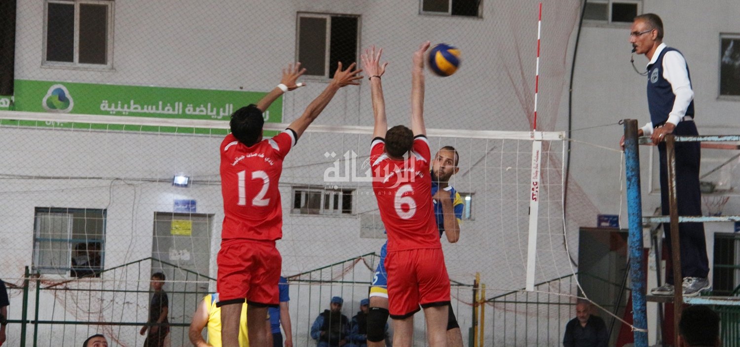 جانب من أحد مباريات الطائرة الماضية